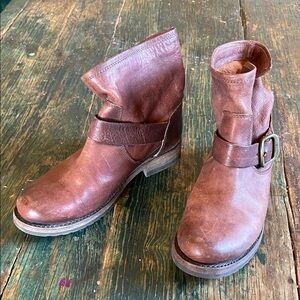 Frye Chestnut Leather Ankle Booties